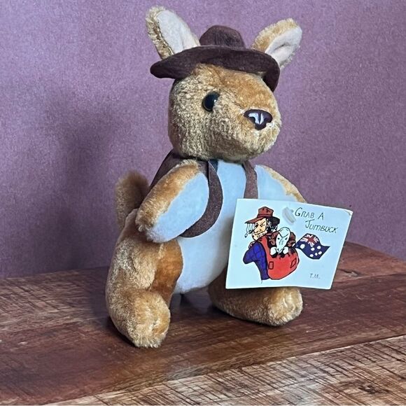 Australian Kangaroo Novelty Plush Grab A Jumbuck Souvenir - Picture 1 of 8